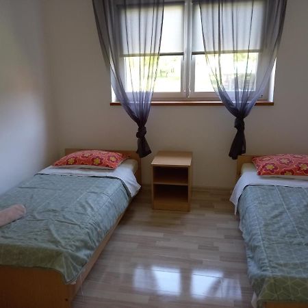 Apartman Filip Apartamento Smoljanac Exterior foto
